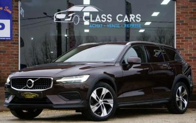 Volvo V60 Cross Country 2.0 D3 AWD Bte-AUTO COCKPIT NAVI-CAM CARPLAY 150CV