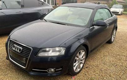 Audi A3 Cabriolet 2.0 TDi / DISTRI OK BOITE-AUTO XENON RADAR