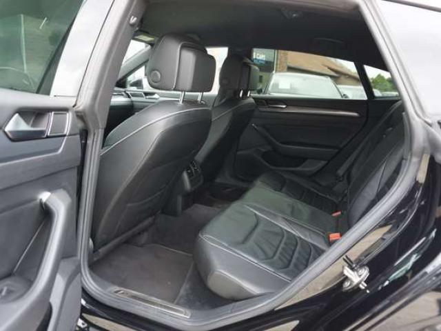 Volkswagen Arteon 1.5 TSI R-Line DSG COCKPIT NAVI-CAMERA DISTRONIC
