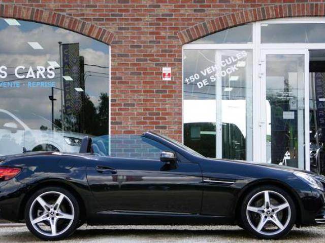 Mercedes-Benz SLC 180 AMG LINE / ROADSTER / 1ER MAIN / PANO / NAVI / 6DT