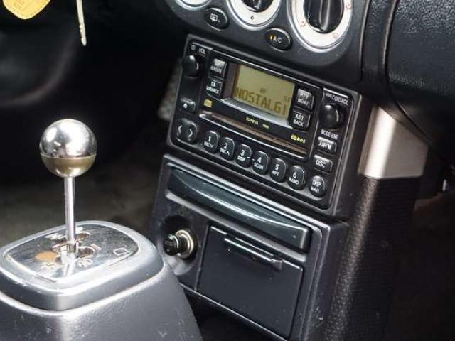 Toyota MR 2 1.8i VVT-i 16v CABRIO / SEQUENTIAL GEAR / CLIMA