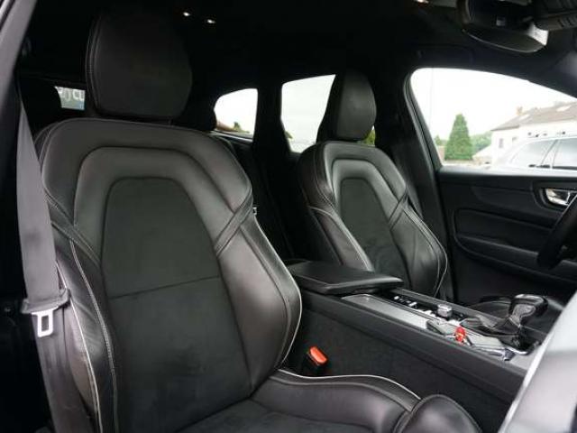 Volvo XC60 R-DESIGN 2.0 D4 BOITE-AUTO COCKPIT NAVI-CAM  6d-T