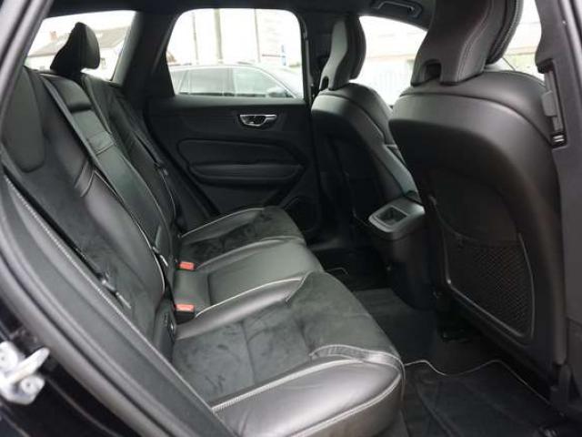 Volvo XC60 R-DESIGN 2.0 D4 BOITE-AUTO COCKPIT NAVI-CAM  6d-T
