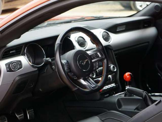 Ford Mustang 2.3 EcoBoost 317 CV NAVI BI-XENON CARPLAY PDC EU6B