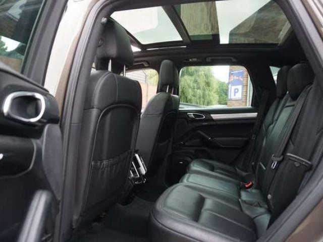 BMW X3 2.0 dA sDrive X-LINE AUTO PDC CLIMTRONIC FULL LED