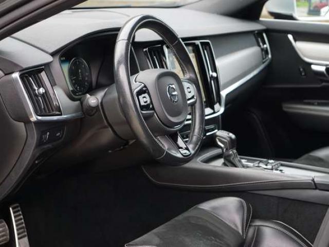 Volvo V90 2.0 D4 R-Design BOITE-AUTO NAVI-CAM 1° MAIN