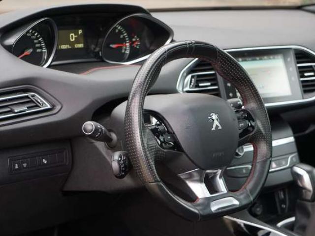 Peugeot 308 1.2 GT Line STT BOITE-AUTO TOIT-PANO NAVI-CAM EU6B