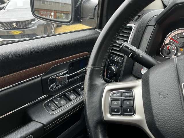 Dodge RAM 5.7 LARAMIE LPG TVA/BTW TOIT OUVRANT CAM RADARS