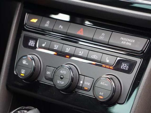 SEAT Leon 2.0 TSI Cupra 300cv 4Drive DSG COCKPIT TOIT-PANO