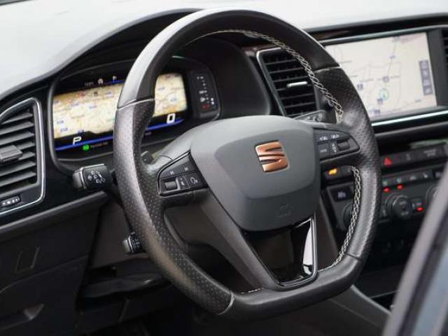 SEAT Leon 2.0 TSI Cupra 300cv 4Drive DSG COCKPIT TOIT-PANO