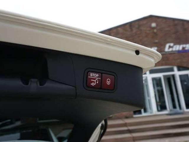 Mercedes-Benz C 43 AMG 4-Matic 390CV  TOIT-PANO HISTORIQUE MERCEDES