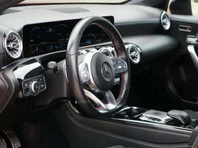 Mercedes-Benz A 180 d BERLINE PACK AMG-Bte AUTO-PANO-KEYLESS-LED-CAM