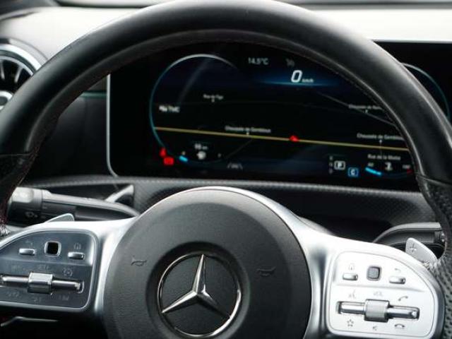 Mercedes-Benz A 180 d BERLINE PACK AMG-Bte AUTO-PANO-KEYLESS-LED-CAM
