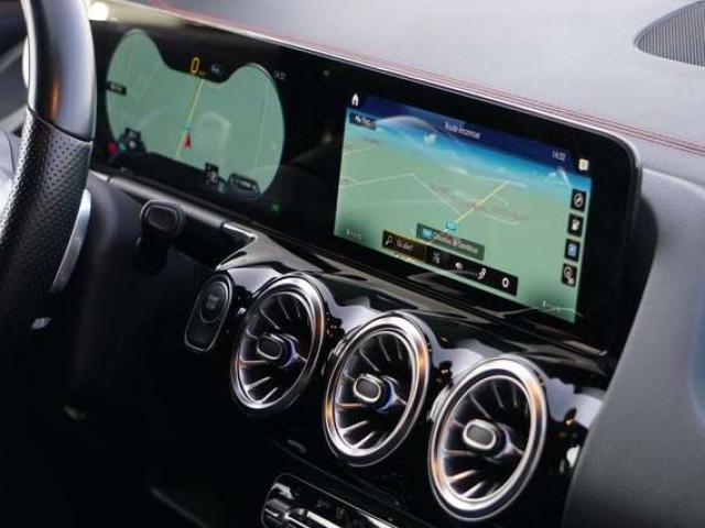 Mercedes-Benz EQA 250 66.5 kWh PACK AMG TVA/BTW RECUP AUTONOMIE 320KM