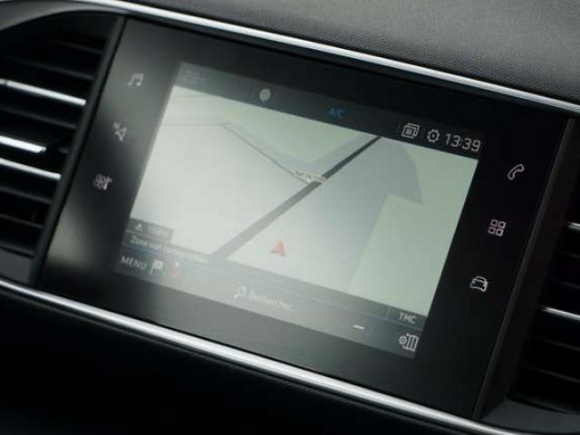 Volkswagen Golf GTI 2.0 TSI AKRAPOVIC PDC CLIM XENON NAVI CARNET EU5