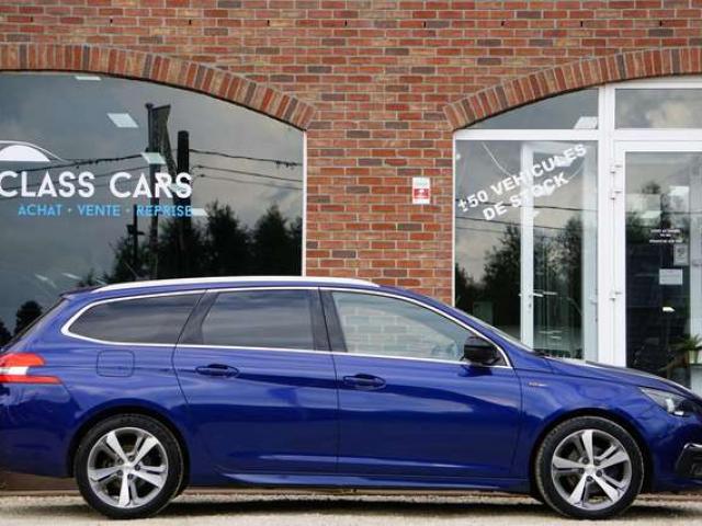 Volkswagen Golf GTI 2.0 TSI AKRAPOVIC PDC CLIM XENON NAVI CARNET EU5