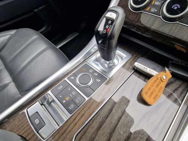 Land Rover Range Rover Sport 3.0 TDV6 HSE-AUTO-CAM-NAVI-TOIT PANO-BI XENON-FULL