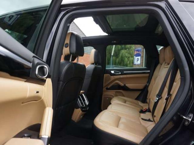 Porsche Cayenne 3.0 TD V6 Tiptronic S PANO CAMERA PNEUMATIQUE EUR6