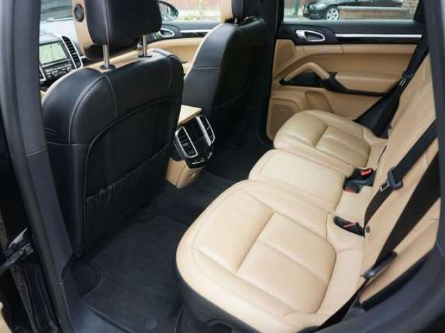 Porsche Cayenne 3.0 TD V6 Tiptronic S PANO CAMERA PNEUMATIQUE EUR6