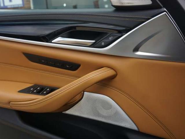 BMW M5 4.4AS V8 COMPETITION TOIT OUVRANT LASER LED CAM360