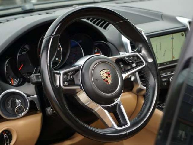 Porsche 911 Carrera 2 Cabriolet 3.6i NAVI CUIR CRUISE CARNET