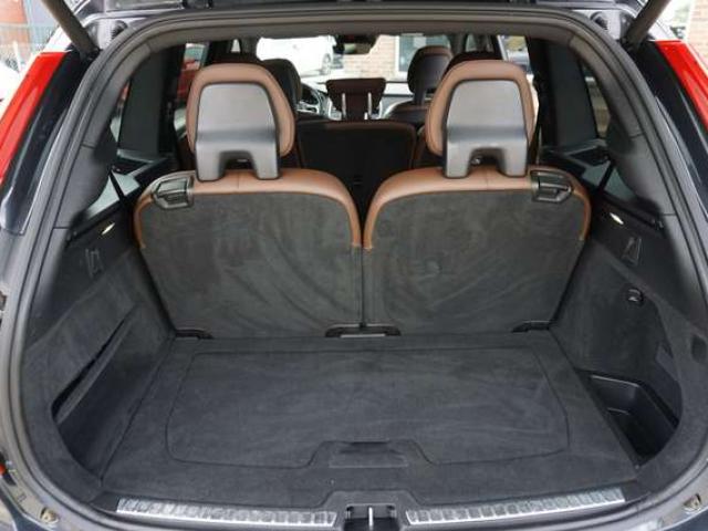 Volvo XC90 2.0 D4 MOMENTUM 7 PL AUTO CAMERA CARNET VOLVO EU6b