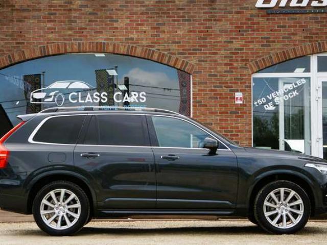 Volvo XC90 2.0 D4 MOMENTUM 7 PL AUTO CAMERA CARNET VOLVO EU6b