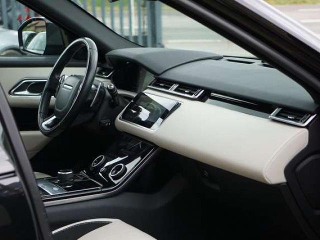 Land Rover Range Rover Velar 3.0 R-Dynamic HSE PANO COCKPIT NAVI CAM FULL