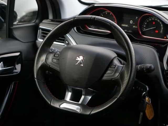Peugeot 2008 1.2 PureTech GT Line AUTO NAVI CAMERA CARNET 6dT