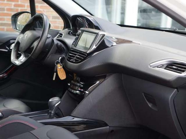 Peugeot 2008 1.2 PureTech GT Line AUTO NAVI CAMERA CARNET 6dT