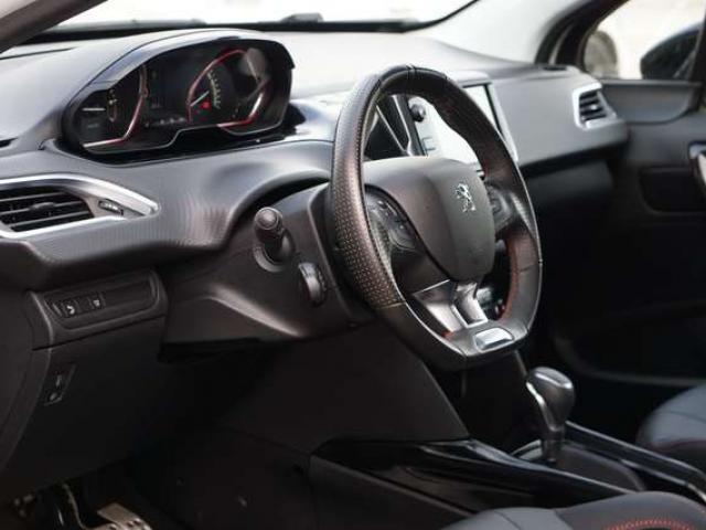 Peugeot 2008 1.2 PureTech GT Line AUTO NAVI CAMERA CARNET 6dT