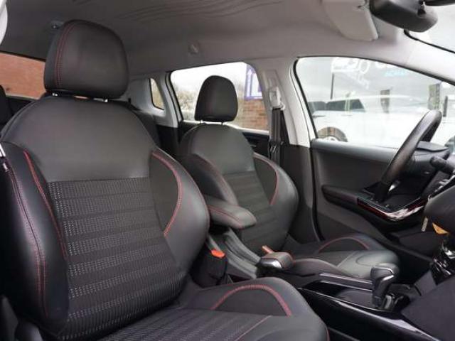 Peugeot 2008 1.2 PureTech GT Line AUTO NAVI CAMERA CARNET 6dT