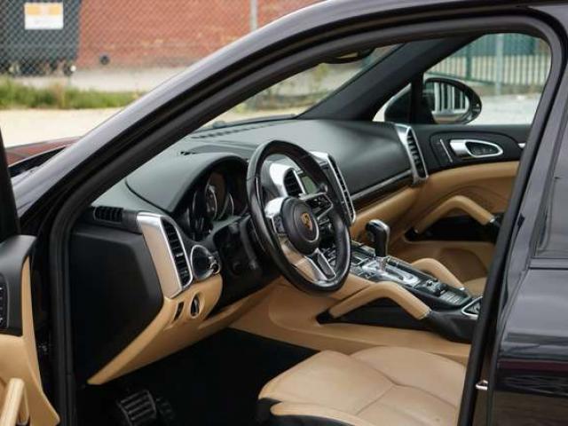 Porsche Cayenne 3.0 TD V6 Tiptronic S PANO CAMERA PNEUMATIQUE EUR6