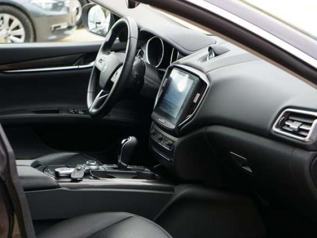 Maserati Ghibli 3.0 V6 FACELIFT NAVI CAMERA BI-XENON 350CV EU6B