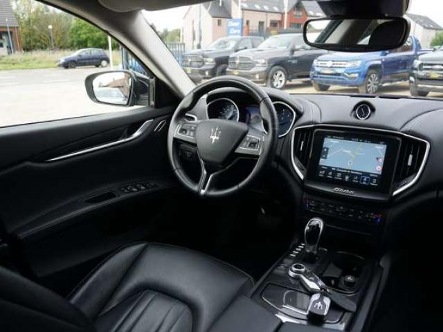 Maserati Ghibli 3.0 V6 FACELIFT NAVI CAMERA BI-XENON 350CV EU6B