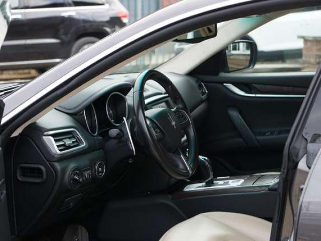 Maserati Ghibli 3.0 D BOITE AUTO NAVI CAMERA BI-XENON CLIM PDC