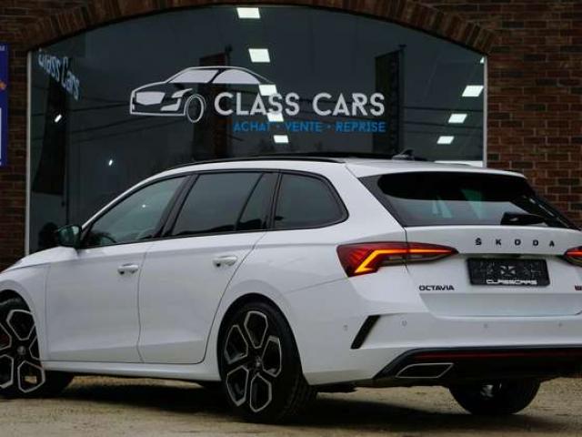 Skoda Octavia SW RS 2.0 TFSI 245CV COCKPIT DSG PANO CAM CARNET
