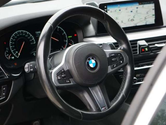 BMW 525 d PACK-M COCKPIT NAVI-CAM HARMAN AMBIANCE EURO 6d