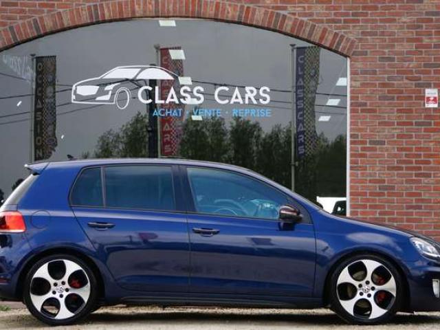 Volkswagen Golf GTI TSI DSG6 BI-XENON NAVI CLIMTRONIC PDC AV/AR