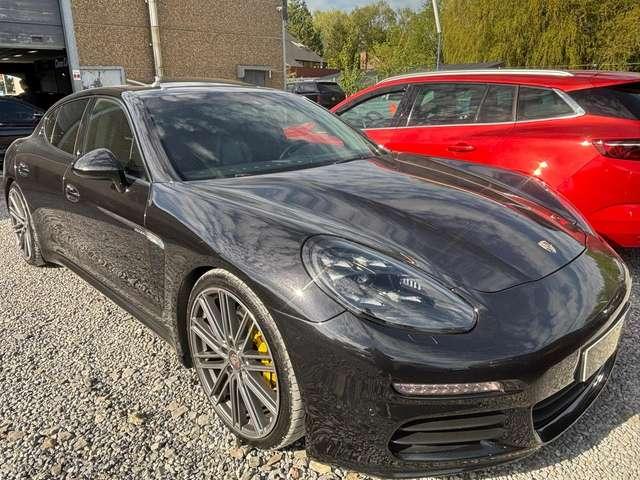 Porsche Panamera 3.0 D V6 FACELIFT TOIT OUVRANT DISTRONIC SOFTCLOSE CAMERA LED