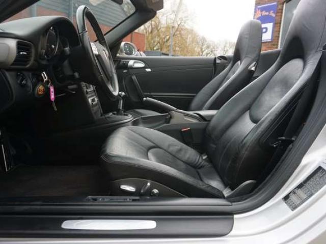 Porsche 911 Carrera 2 Cabriolet 3.6i NAVI CUIR CRUISE CARNET
