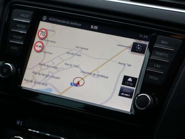 Volkswagen Golf GTI 2.0 TSI EDITION ADIDAS DSG CARNET BI-XENON NAVI