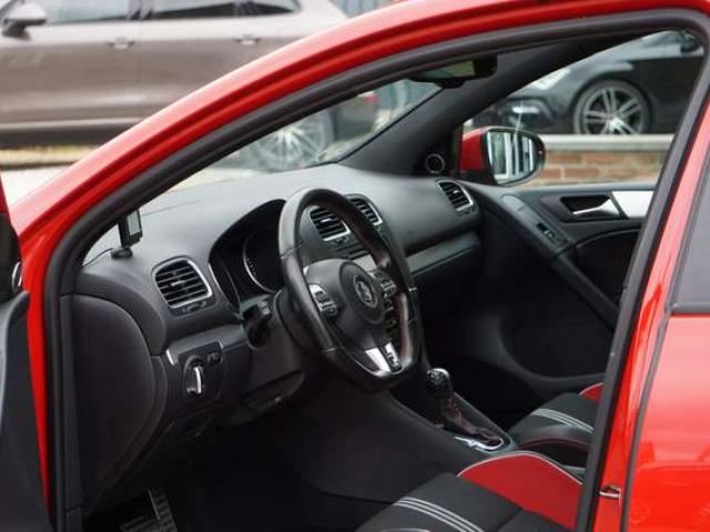 Mercedes-Benz CLA 180 d AUTO SENSORS NAVI CLIM GARANTIE 12 MOIS EUR6B