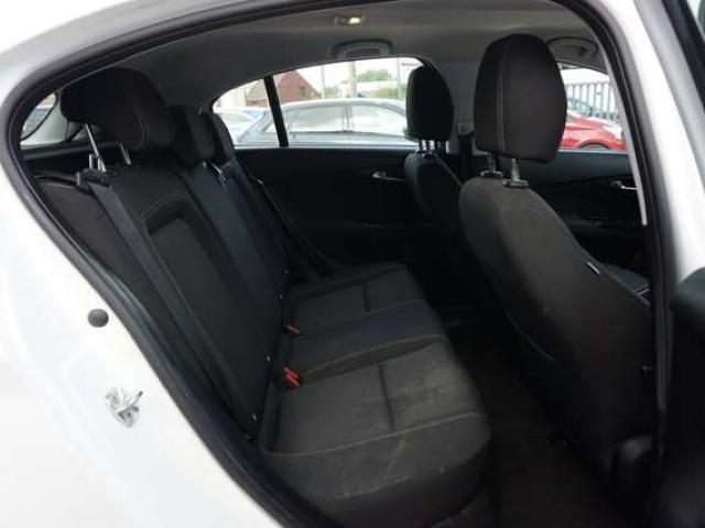 Fiat Tipo 1.4i LOUNGE RADAR NAVIGATION CLIM GARANTI 12 MOIS