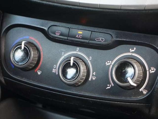 Fiat Tipo 1.4i LOUNGE RADAR NAVIGATION CLIM GARANTI 12 MOIS