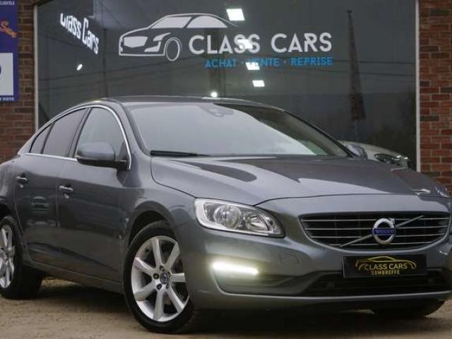 Volvo S60 1.5 T3 Momentum Boite AUTO Navi Clim Radars Carnet