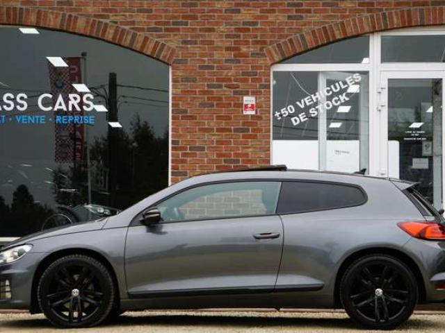 Volkswagen Scirocco 2.0 TSI CLUB TOIT OUVRANT XENON NAVI CAM CARNET 6B
