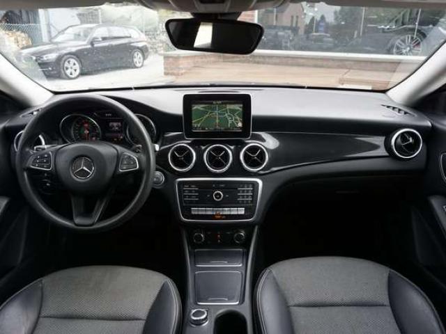 Volkswagen Golf R 2.0 TSI 4MOTION DSG BI-XENON NAVI CLIMTRONIC EU5