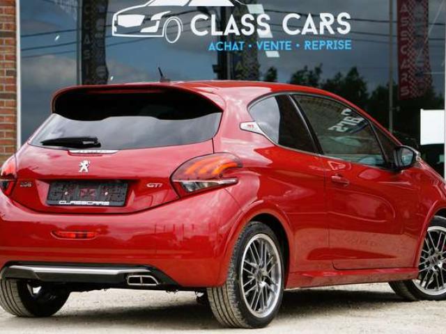 Peugeot 208 1.6 GTi CARNET 1ere MAIN NAVI CAM GARANTI 12 MOIS