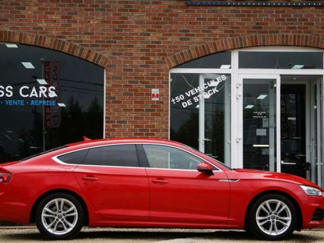 Jaguar F-Pace 2.0 D AWD R-Sport AUTO CAM PDC BI-XENON MERIDIAN